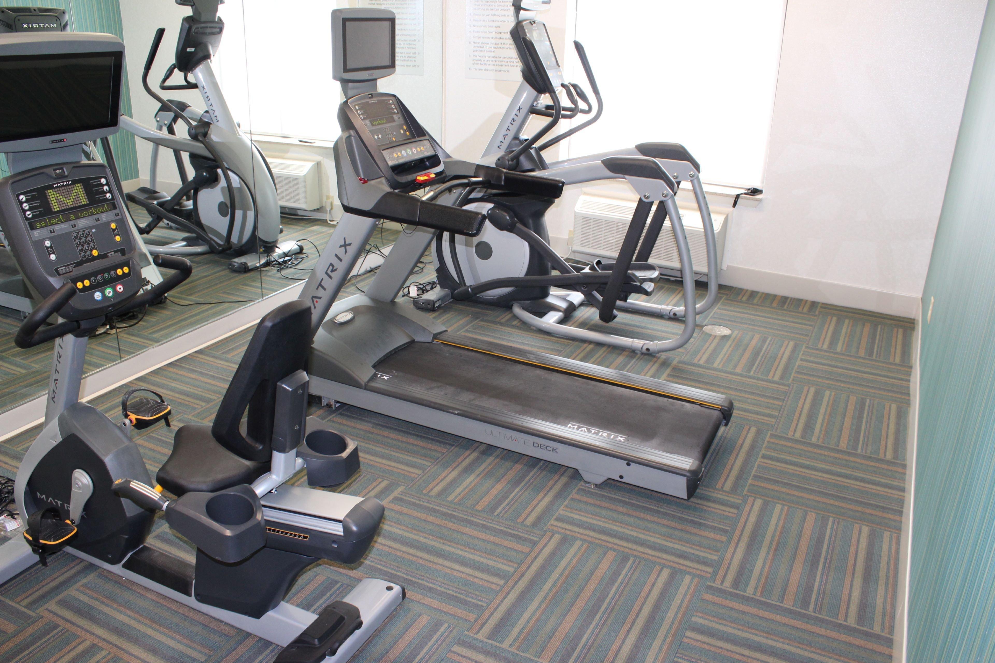 Holiday Inn Express Forest City By Ihg Dış mekan fotoğraf